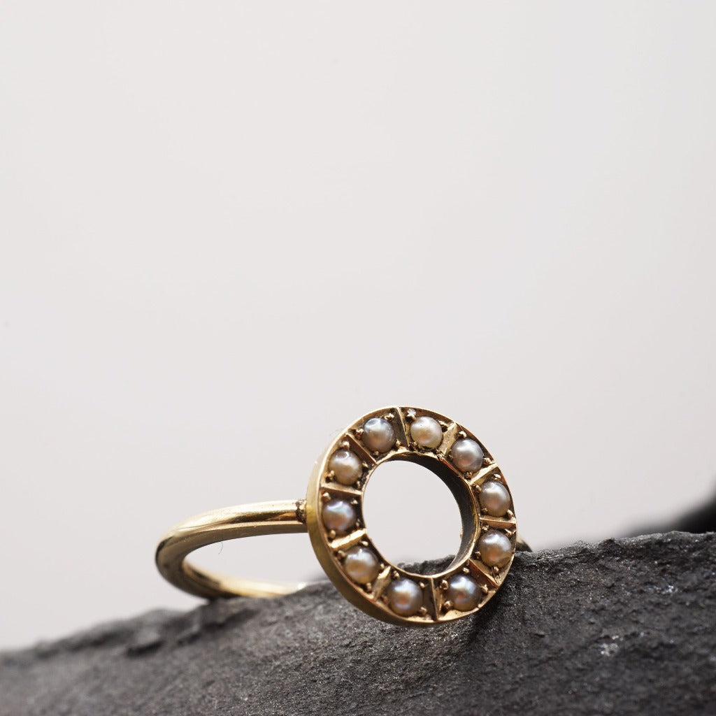 9ct Gold Seed pearl circle ring