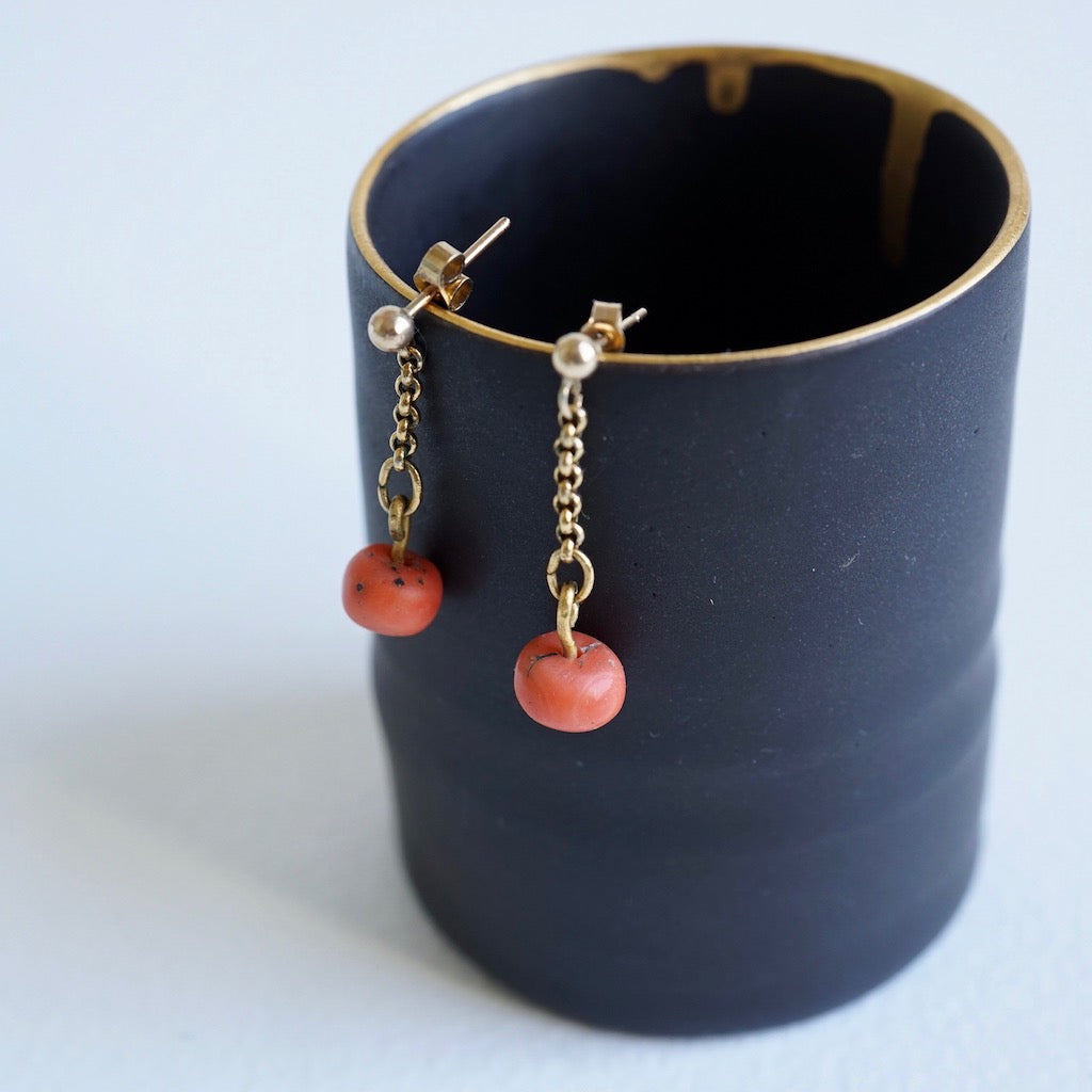 Antique Amber Beads and Gold Chain Hook Earrings.