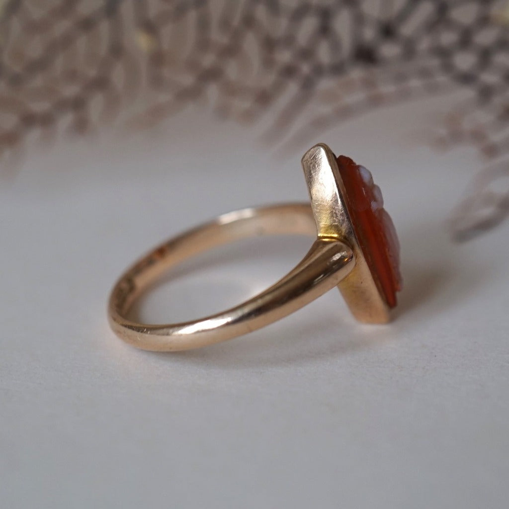 9ct Gold Antique Carved Cameo Lozenge Graces Ring. Badger's Velvet