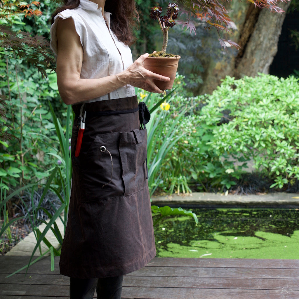 Waxed cotton Garden Apron