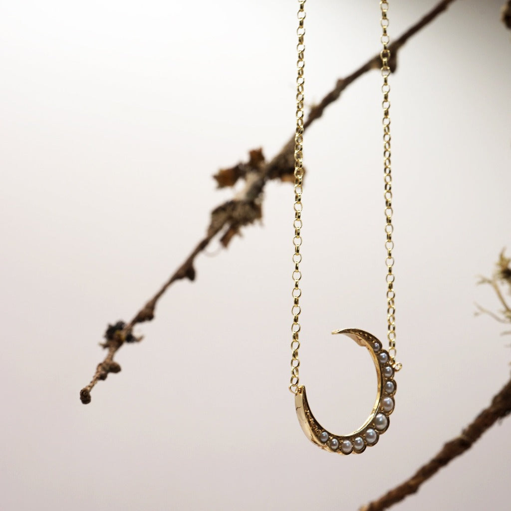 9ct Gold and Seed Pearl Crescent Moon