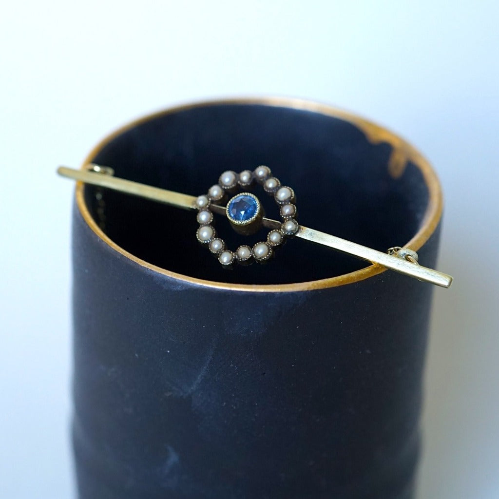 Seed pearl and sapphire necklace . Badgers Velvet