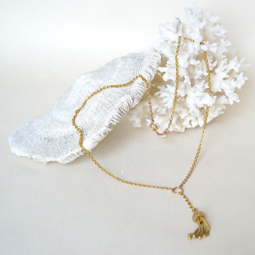 Gold vintage tassle necklace