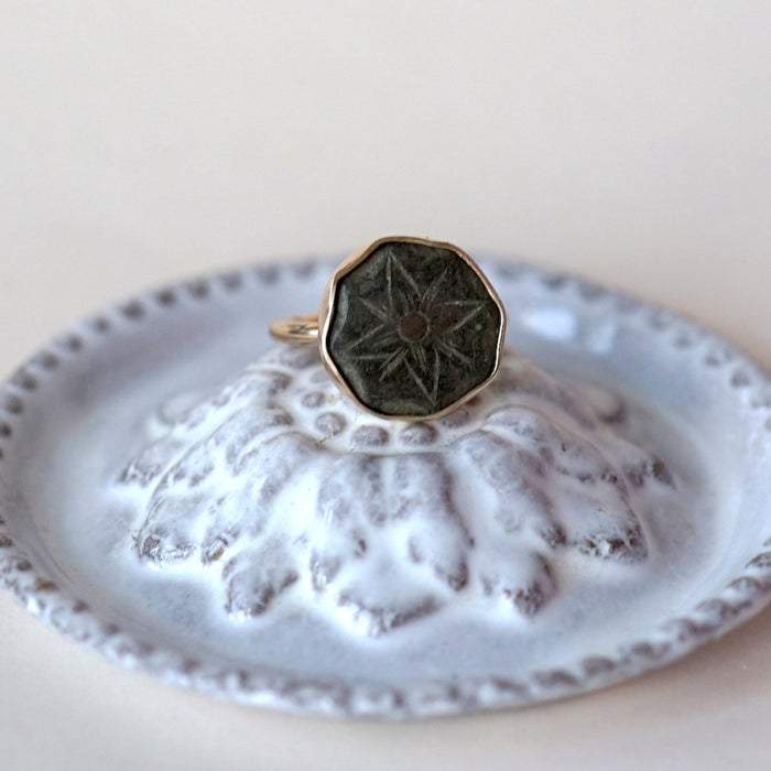 Gold and Bronze Star Flower Ring.