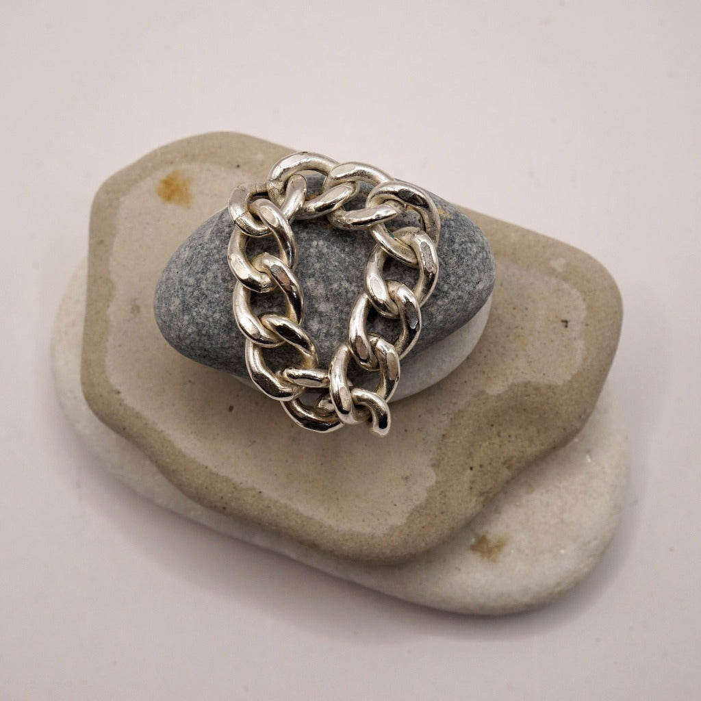 Curb chain silver ring