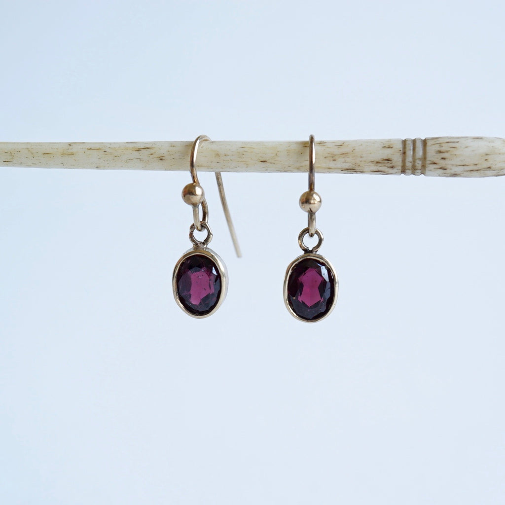 Antique Garnet and Gold Drop Earrings.