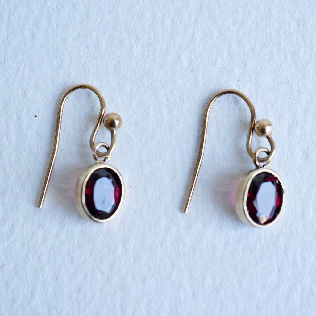 Antique Garnet and Gold Drop Earrings.