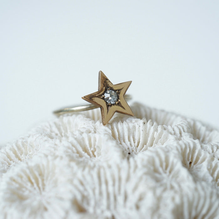 9ct Gold and Diamond Star Ring