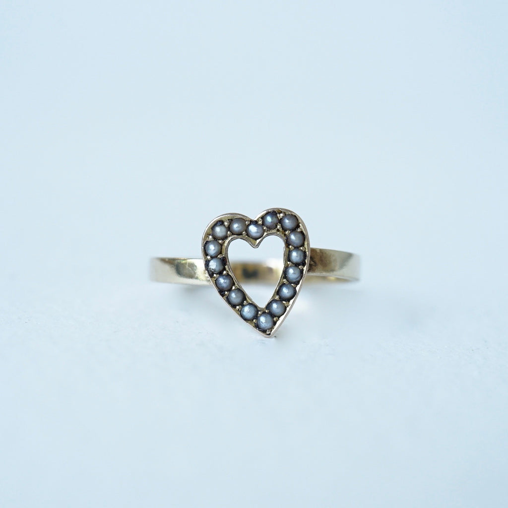 9ct Gold Seed Pearl Antique Heart Ring