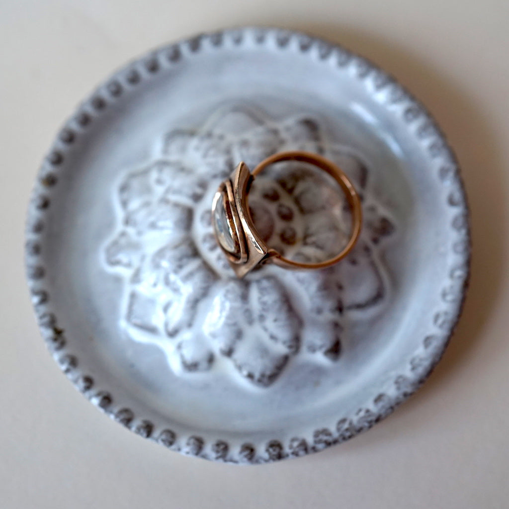 Original Georgian Gold Lover's Eye Ring