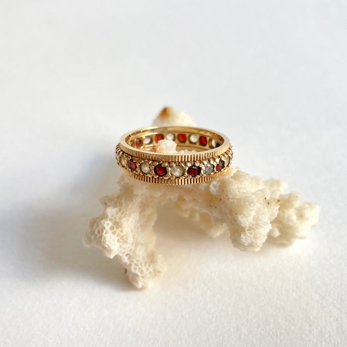 Antique 9ct Gold White Sapphire and Garnet Eternity Ring