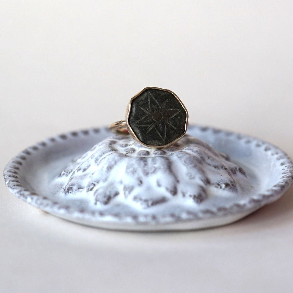 Gold and Bronze Star Flower Ring.